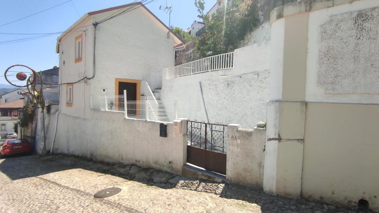 Lemon Tree House Coimbra - Courtyard Garden With City Views ภายนอก รูปภาพ